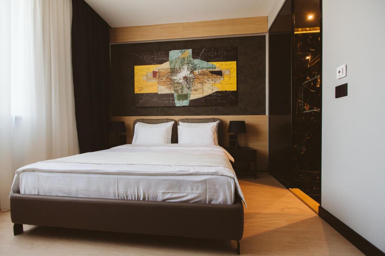 Maccani Black Luxury Suites Belgrad Exterior foto