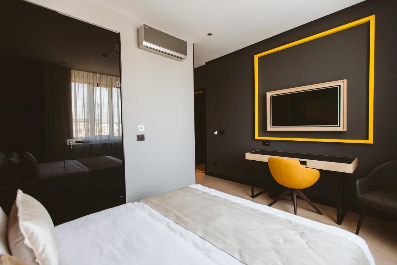 Maccani Black Luxury Suites Belgrad Exterior foto