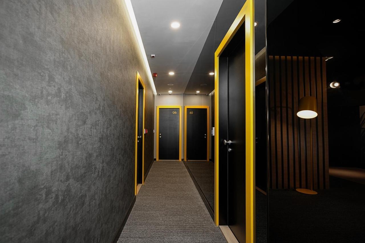 Maccani Black Luxury Suites Belgrad Exterior foto