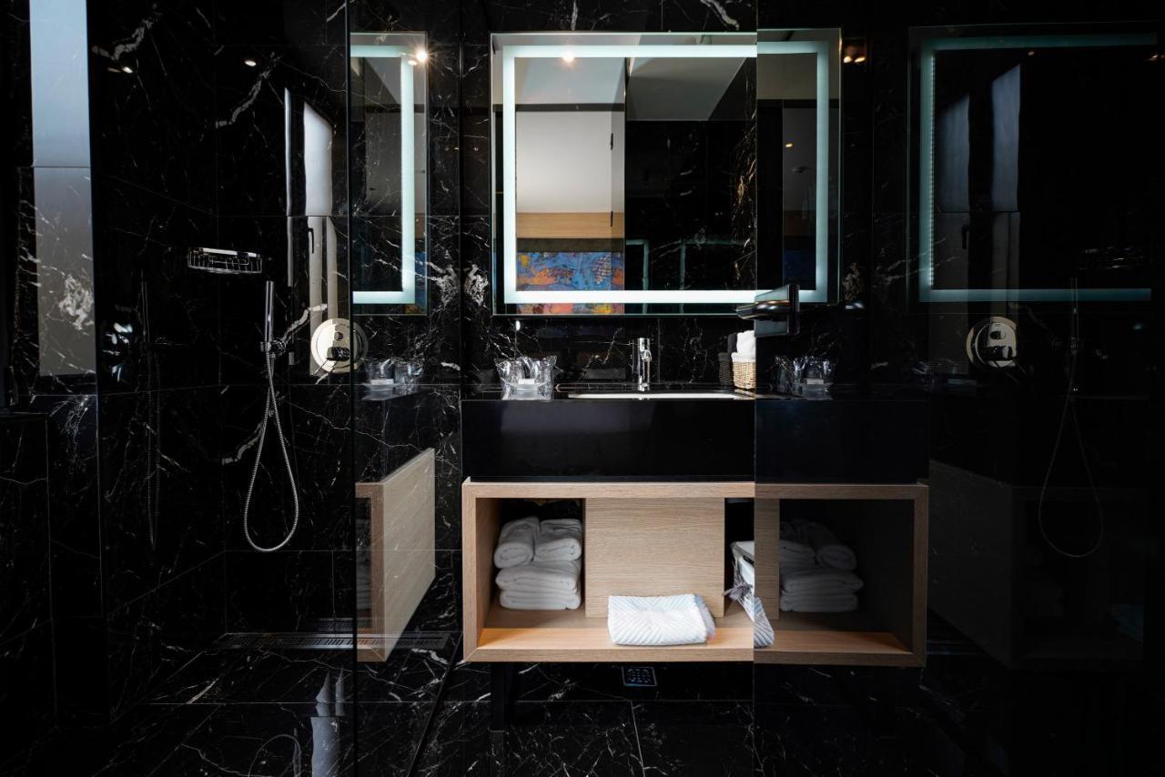 Maccani Black Luxury Suites Belgrad Exterior foto