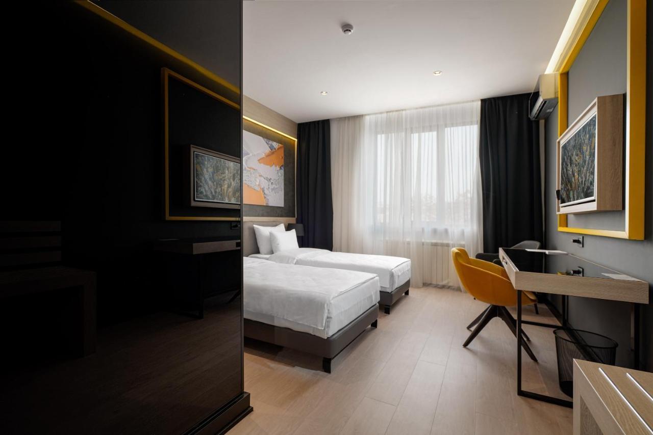 Maccani Black Luxury Suites Belgrad Exterior foto